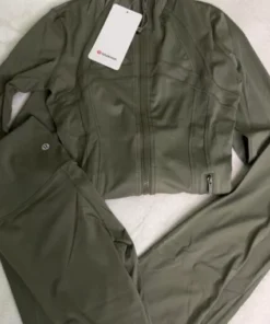 lululemon athletica clothing liquidation pallets mexico